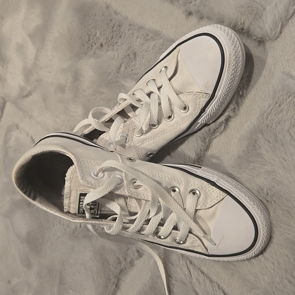 White Converse All Star